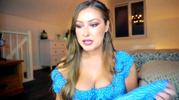 X_Lily_X  22-08-2021 play dildo Female
